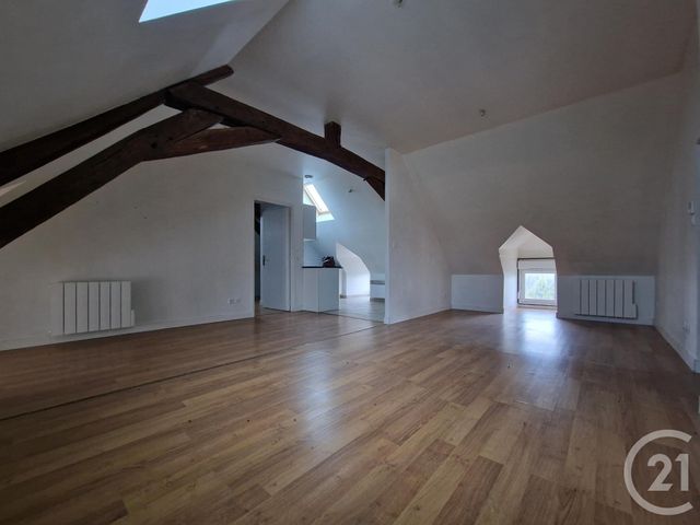 Appartement F4 à louer - 4 pièces - 62,85 m2 - Guerigny - 58 - BOURGOGNE