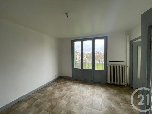 Appartement Studio à louer - 1 pièce - 27,98 m2 - Nevers - 58 - BOURGOGNE